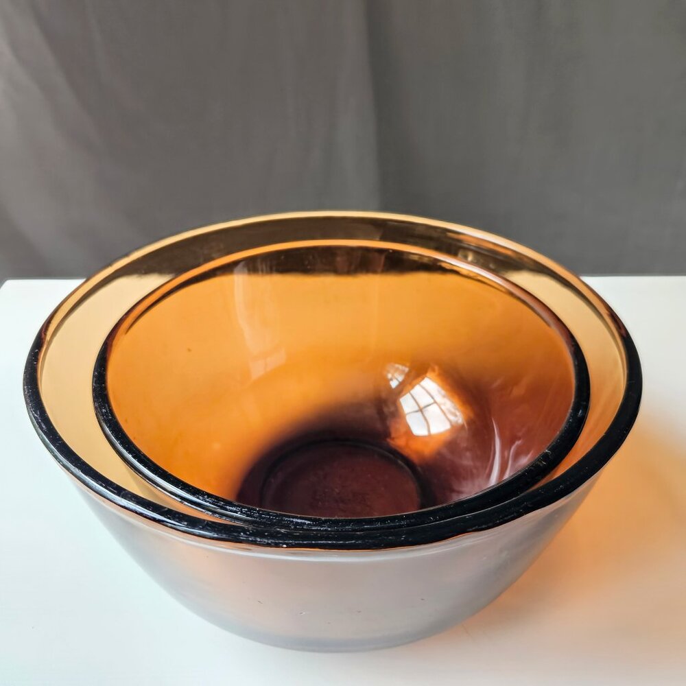 Anchor Hocking Fire‑King Amber Bowl Pair — 6” & 7” Nesting Set